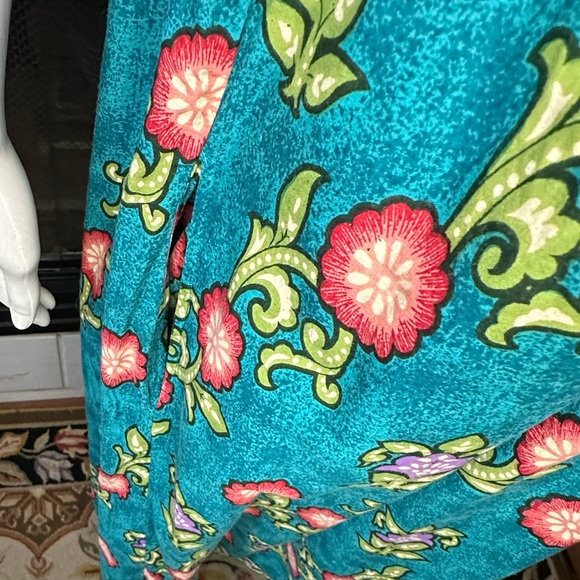 Vibrant Floral Maxi Dress in Teal and Pink Phases VTG 100% cotton - Picture 11 of 15